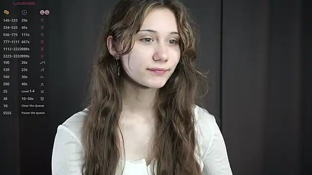 Snapshot of BellaTear chatting on 07/17/26, 07:48 BellaTear online show from 07/17/26, 07:48