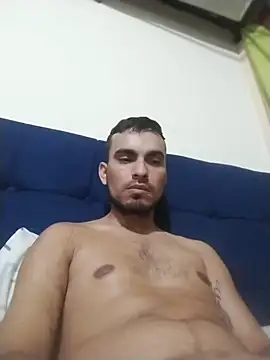 Snapshot of Killiam_boy chatting on 07/15/26, 03:01 Killiam boy online show from 07/15/26, 03:01