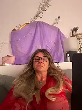 DirtyMarie80 online show from 06/05/26, 05:58