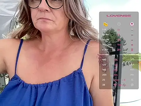 DirtyMarie80 online show from 06/18/26, 10:09