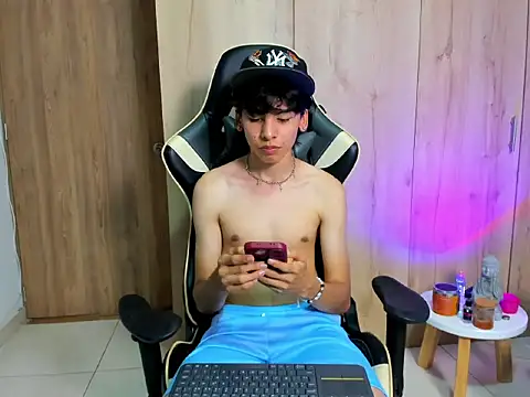 Snapshot of Angel_Dustt1 chatting on 07/17/26, 08:03 Angel Dustt1 online show from 07/17/26, 08:03