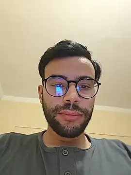gapelover08 online show from 06/07/26, 08:45
