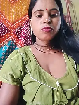 Snapshot of KRITIKA01990 chatting on 07/07/26, 06:58 KRITIKA01990 online show from 07/07/26, 06:58
