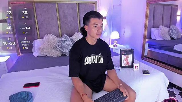 Snapshot of LycanMushu chatting on 06/27/26, 02:38 LycanMushu online show from 06/27/26, 02:38