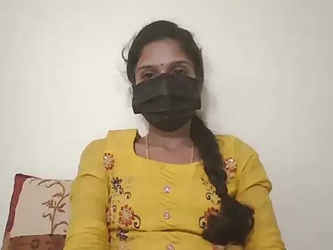 Sravanthi52 online show from 06/06/26, 01:38