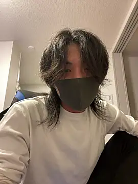 Natsu x  online show from 06/06/26, 03:50