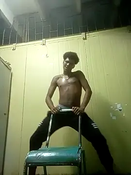 Snapshot of dantecruz19 chatting on 07/26/26, 03:25 dantecruz19 online show from 07/26/26, 03:25