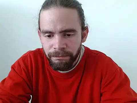 Snapshot of ragnor_vex1 chatting on 06/05/26, 02:01 ragnor vex1 online show from 06/05/26, 02:01