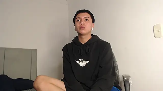 Owenn  blueee online show from 07/27/26, 02:29