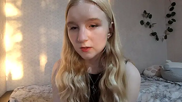 InnoBelle online show from 06/06/26, 01:54