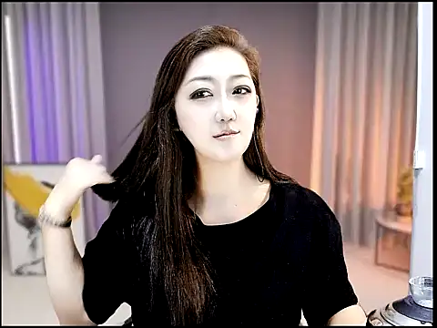 Snapshot of Mimi131499 chatting on 07/16/26, 01:17 Mimi131499 online show from 07/16/26, 01:17