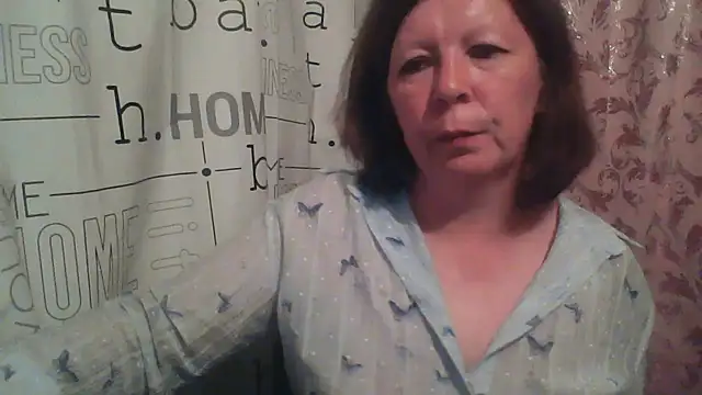 Snapshot of Schastlivaya43 chatting on 06/25/26, 07:18 Schastlivaya43 online show from 06/25/26, 07:18