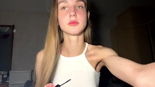 PullyLoves online show from 06/06/26, 12:05
