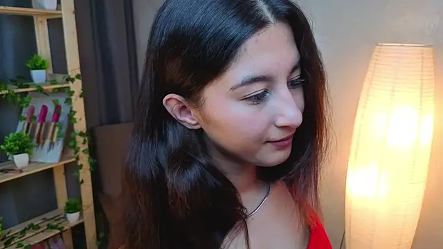 JasminKitany online show from 06/26/26, 06:34