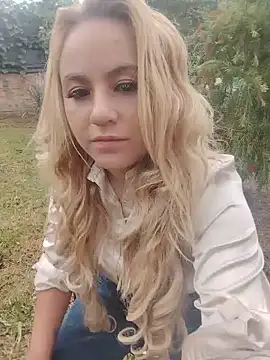 Snapshot of Angeel_white25 chatting on 07/19/26, 12:53 Angeel white25 online show from 07/19/26, 12:53