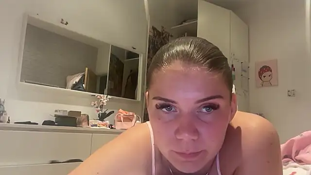 Melissamayy online show from 07/18/26, 09:29