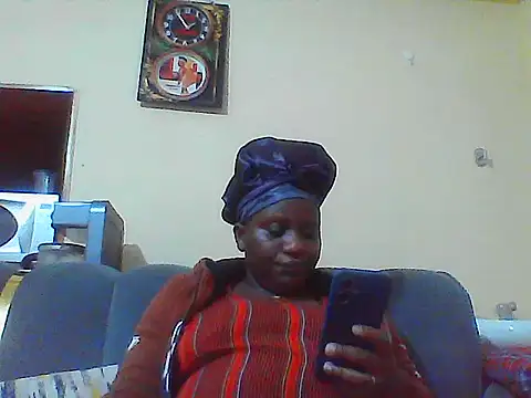 Snapshot of biganni_ chatting on 07/09/26, 08:24 biganni online show from 07/09/26, 08:24
