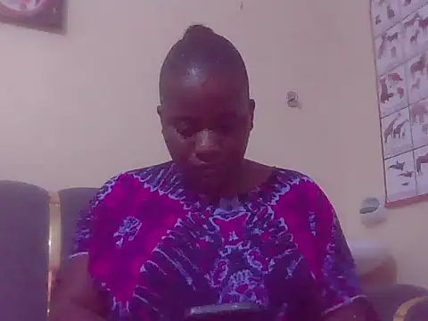 Snapshot of biganni_ chatting on 07/14/26, 10:21 biganni online show from 07/14/26, 10:21