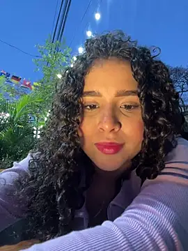 Antonella Whitmore online show from 07/05/26, 11:34