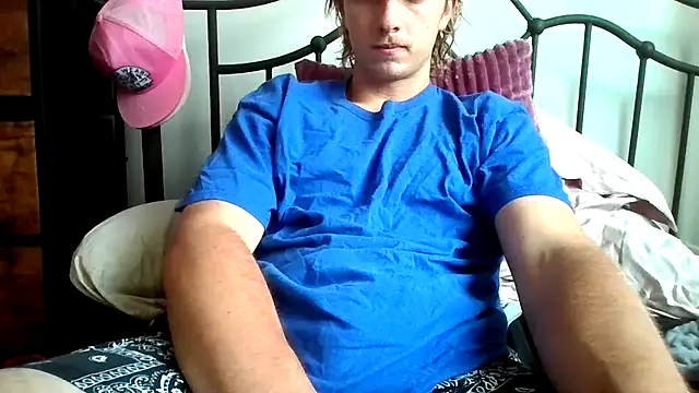 Snapshot of michaeljacobs12 chatting on 06/08/26, 09:59 michaeljacobs12 online show from 06/08/26, 09:59