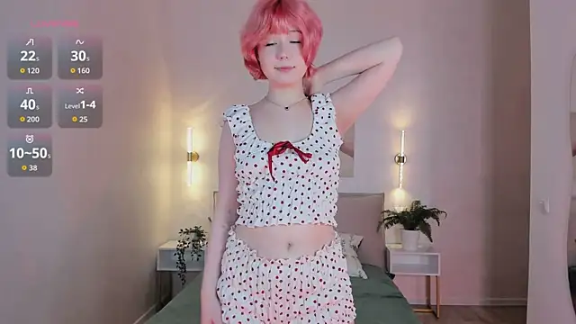 Snapshot of MiaDreamLuna__ chatting on 07/02/26, 02:12 MiaDreamLuna online show from 07/02/26, 02:12
