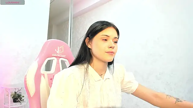 Snapshot of Baby_Sunsh1ne_ chatting on 07/02/26, 07:47 Baby Sunsh1ne online show from 07/02/26, 07:47