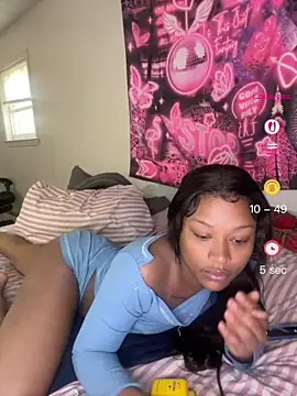 Snapshot of Prettywettkittycc chatting on 06/16/26, 03:47 Prettywettkittycc online show from 06/16/26, 03:47