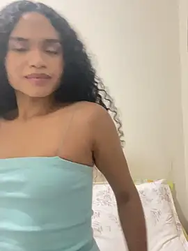 Snapshot of AnaAngel_ chatting on 06/08/26, 01:28 AnaAngel online show from 06/08/26, 01:28