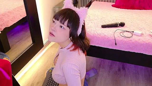 Emily amaura online show from 07/10/26, 04:20