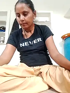 Snapshot of Karishna_hot chatting on 07/14/26, 02:05 Karishna hot online show from 07/14/26, 02:05