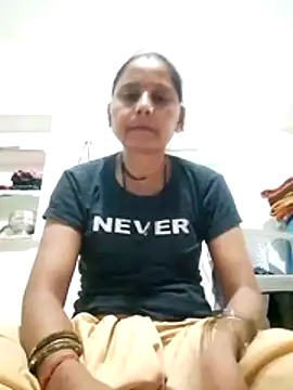 Snapshot of Karishna_hot chatting on 07/18/26, 04:55 Karishna hot online show from 07/18/26, 04:55