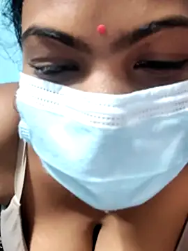 Snapshot of Mis-maya chatting on 06/28/26, 04:35 Mis-maya online show from 06/28/26, 04:35