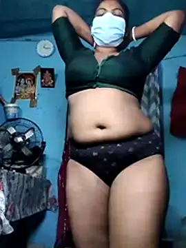 Snapshot of Mis-maya chatting on 06/30/26, 05:47 Mis-maya online show from 06/30/26, 05:47