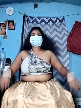 Snapshot of Mis-maya chatting on 07/02/26, 03:23 Mis-maya online show from 07/02/26, 03:23