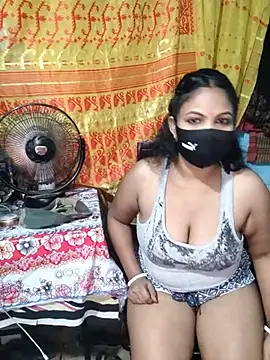 Snapshot of Mis-maya chatting on 07/21/26, 02:30 Mis-maya online show from 07/21/26, 02:30