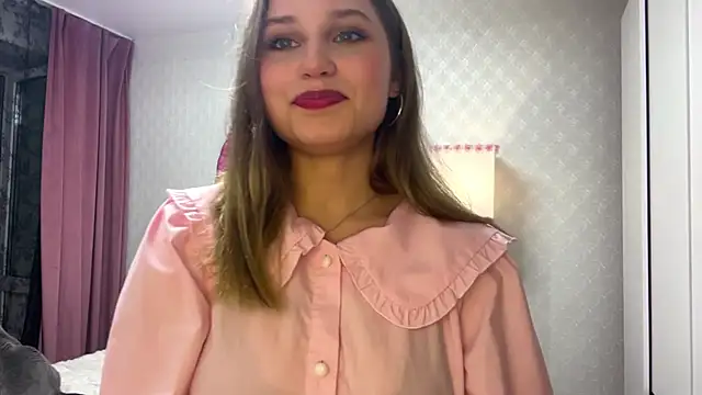 Bella  Ray online show from 06/11/26, 06:39