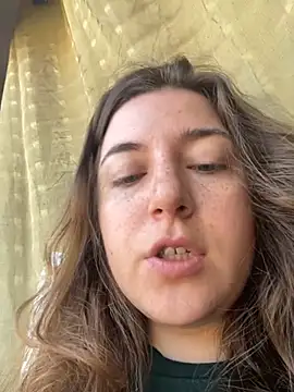 Snapshot of kate_nicepops999441 chatting on 06/09/26, 08:04 kate nicepops999441 online show from 06/09/26, 08:04