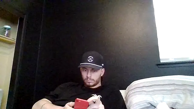 Snapshot of Mikecloudyhawk chatting on 06/26/26, 03:16 Mikecloudyhawk online show from 06/26/26, 03:16