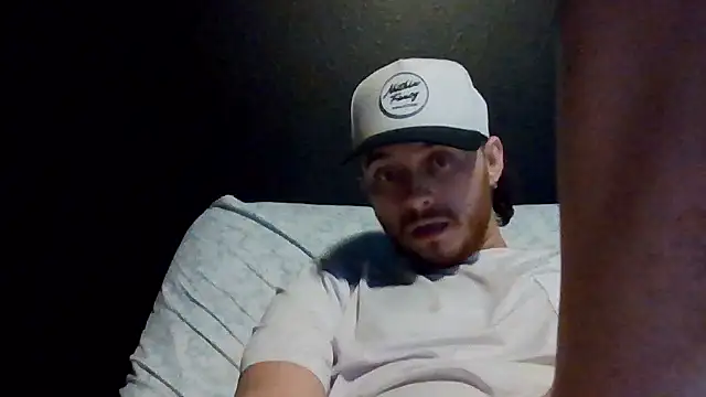 Snapshot of Mikecloudyhawk chatting on 07/09/26, 01:31 Mikecloudyhawk online show from 07/09/26, 01:31