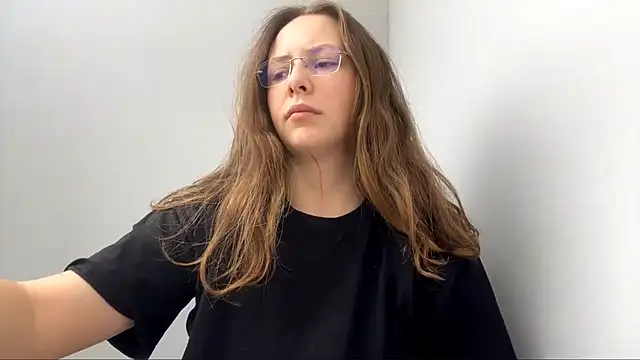 AlisonOhlmacher online show from 06/10/26, 08:02