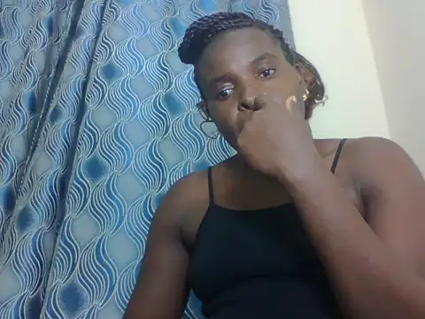 Snapshot of PrettyEve chatting on 06/20/26, 02:47 PrettyEve online show from 06/20/26, 02:47