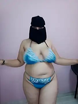 Snapshot of hot_farawla00 chatting on 07/19/26, 10:08 hot farawla00 online show from 07/19/26, 10:08