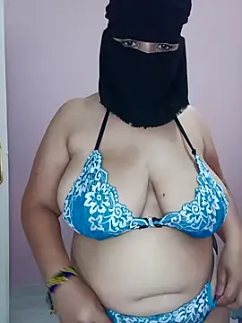 Snapshot of hot_farawla00 chatting on 07/29/26, 11:08 hot farawla00 online show from 07/29/26, 11:08