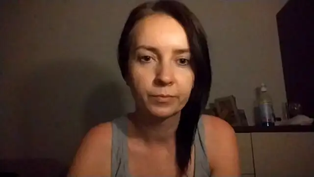 Snapshot of JenniferAlone chatting on 07/09/26, 09:19 JenniferAlone online show from 07/09/26, 09:19