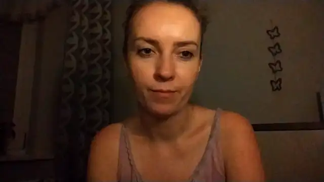 Snapshot of JenniferAlone chatting on 07/10/26, 09:17 JenniferAlone online show from 07/10/26, 09:17