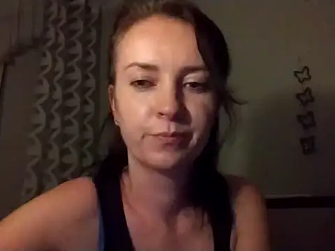 Snapshot of JenniferAlone chatting on 07/16/26, 08:37 JenniferAlone online show from 07/16/26, 08:37