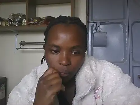Snapshot of peacefulbignipple chatting on 07/29/26, 07:06 peacefulbignipple online show from 07/29/26, 07:06