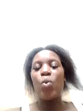 Snapshot of Nubian_babygal chatting on 06/13/26, 03:21 Nubian babygal online show from 06/13/26, 03:21