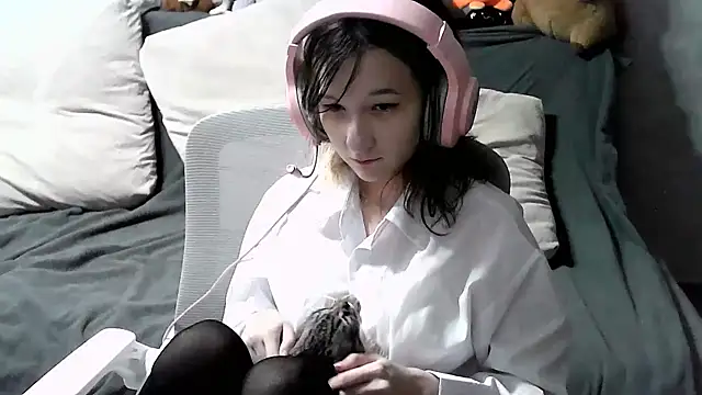 Snapshot of Lilfain_baby chatting on 07/24/26, 11:19 Lilfain baby online show from 07/24/26, 11:19