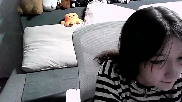 Snapshot of Lilfain_baby chatting on 07/28/26, 12:48 Lilfain baby online show from 07/28/26, 12:48
